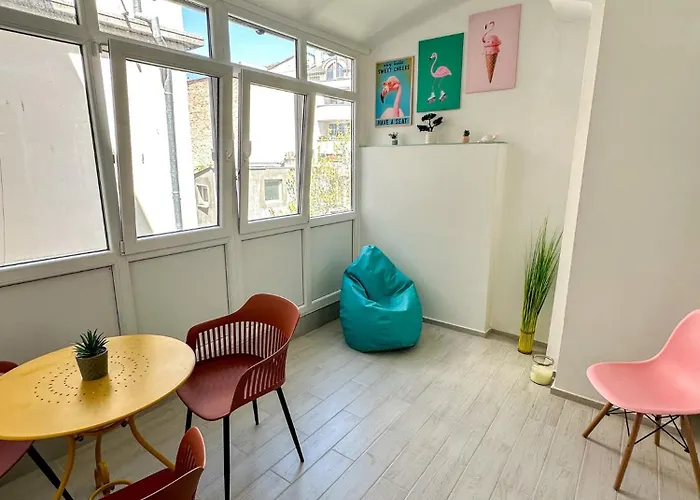 Flamingo Center Lejlighed